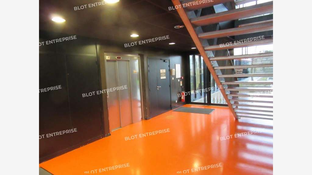 Vente bureaux 344m² Rennes Atalante Champeaux