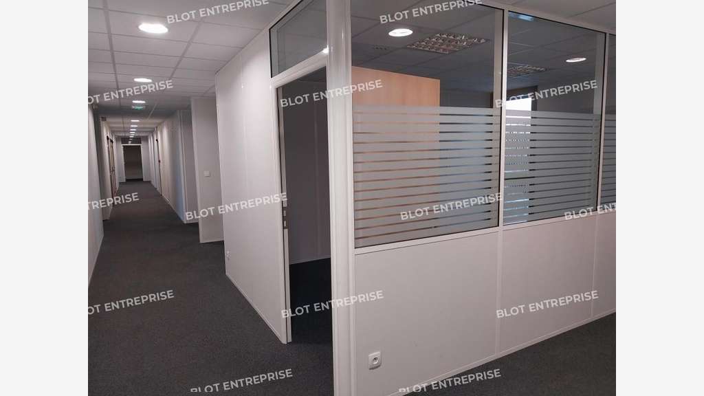 Vente bureaux 344m² Rennes Atalante Champeaux