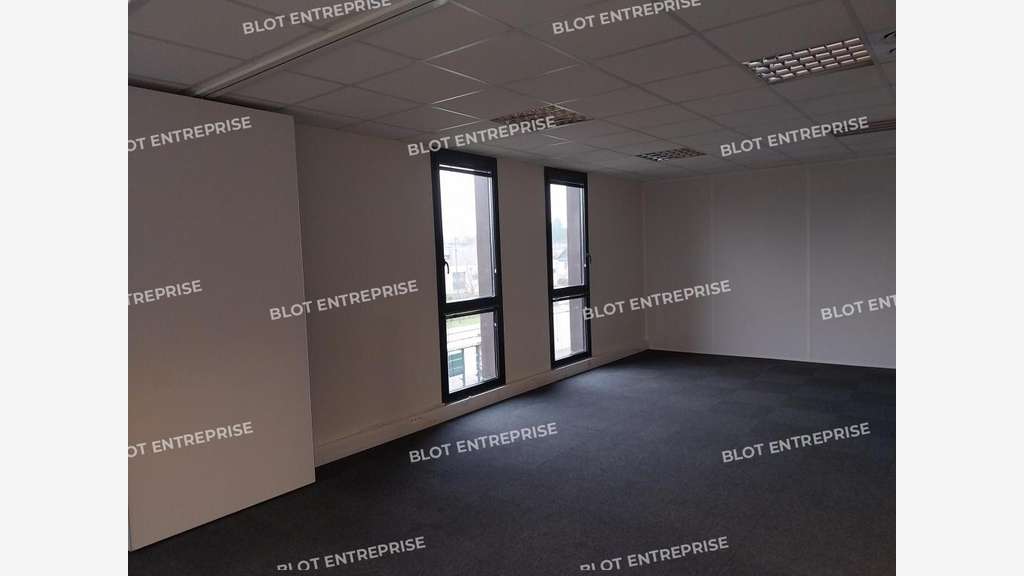 Vente bureaux 344m² Rennes Atalante Champeaux