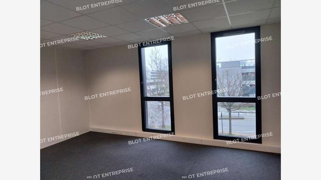 Vente bureaux 344m² Rennes Atalante Champeaux