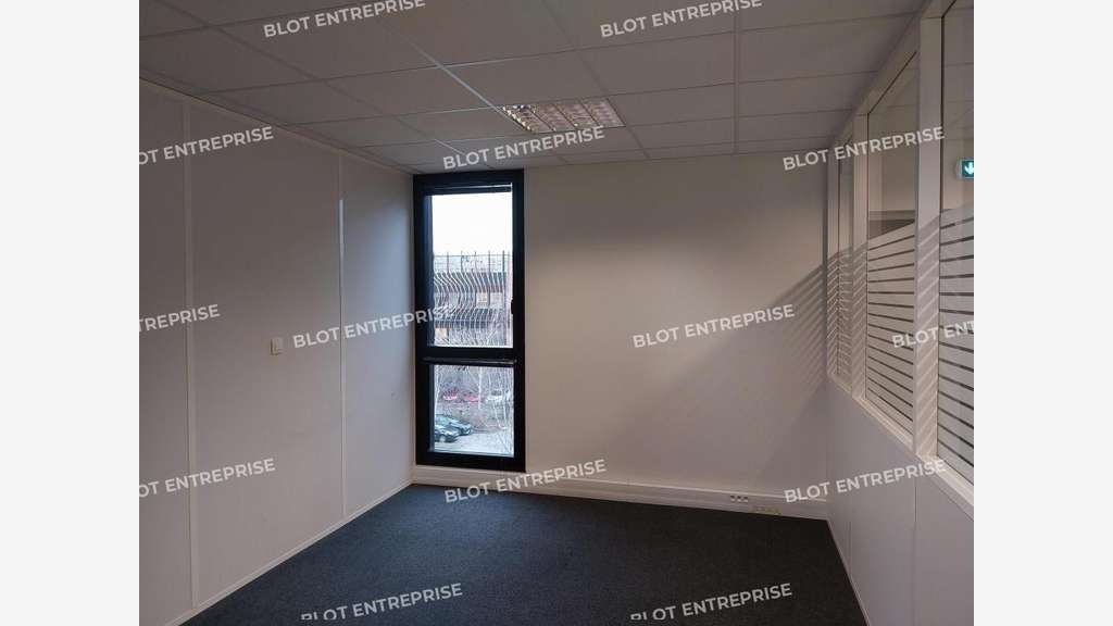 Vente bureaux 344m² Rennes Atalante Champeaux