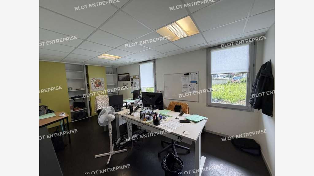 A vendre/a louer bureaux de 450m² à Rennes