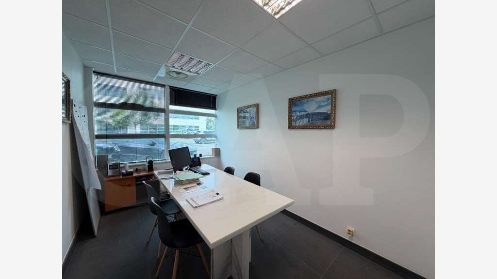 Vente bureaux 134m² RDC à Rennes Nord