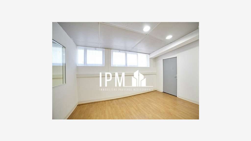 Vente bureaux 476m² RDC/R+1 Marseille 13008 Rouet