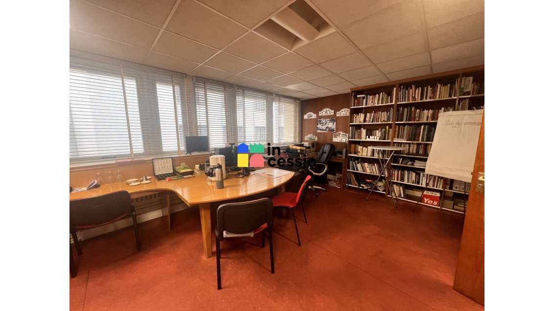 Plateau de bureaux à vendre 440m² centre Le Mans