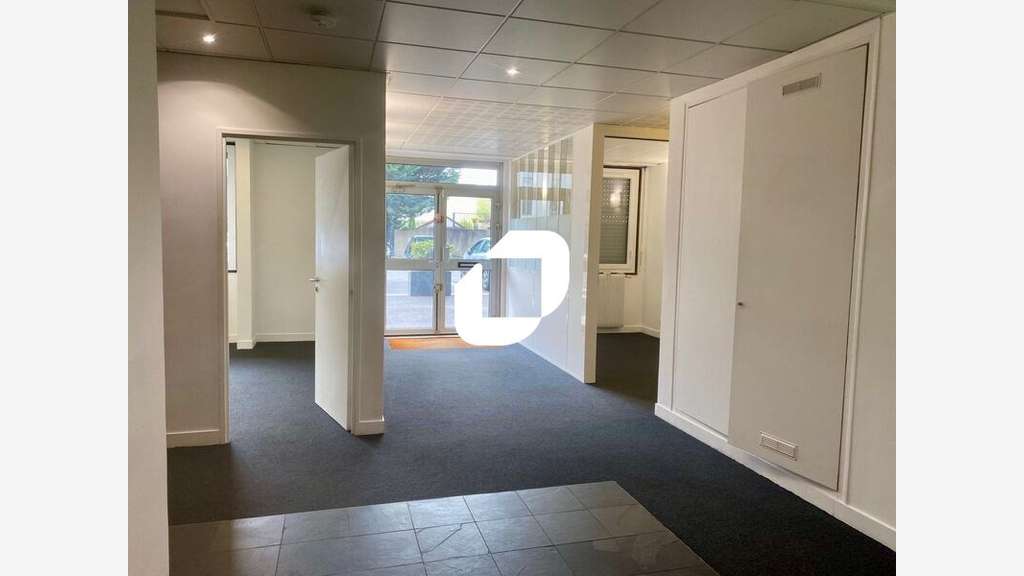 Vente Bureaux 234m² Rueil malmaison