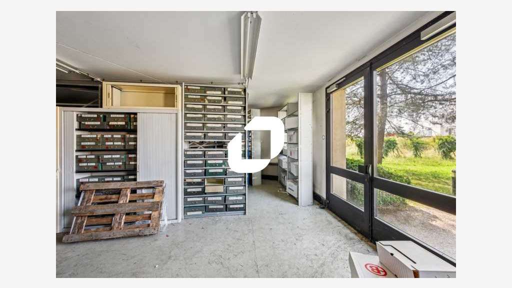Vente Bureaux 1392m² Saint aubin