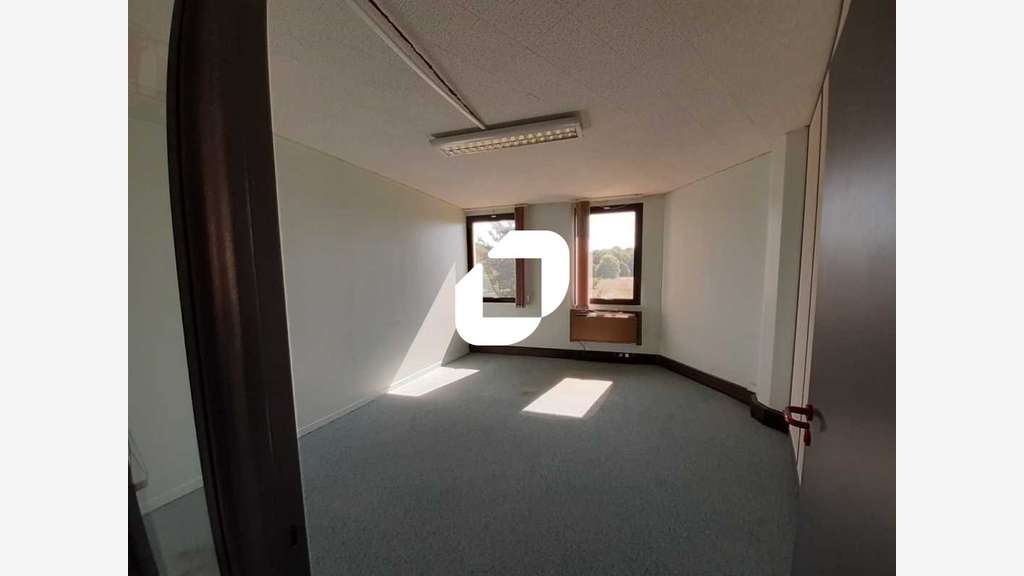 Vente Bureaux 163m² Saint aubin