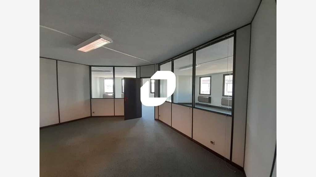 Vente Bureaux 163m² Saint aubin