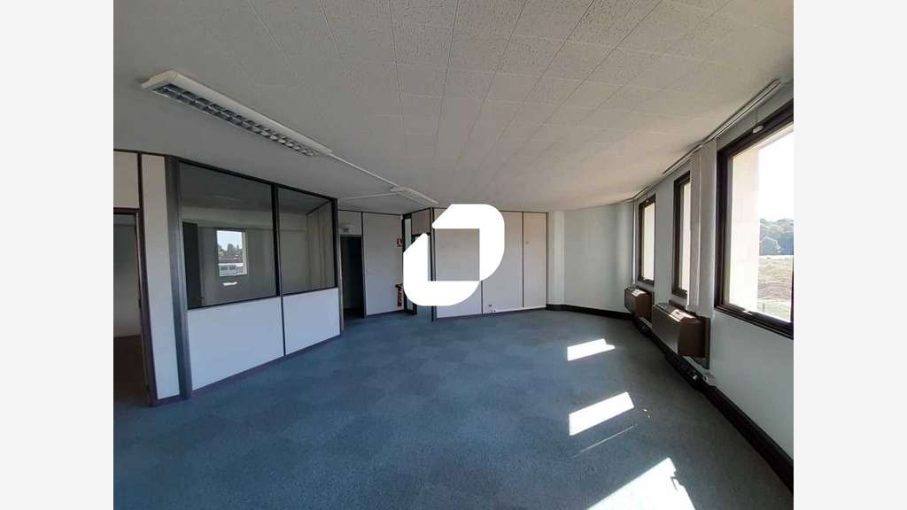 Vente Bureaux 163m² Saint aubin
