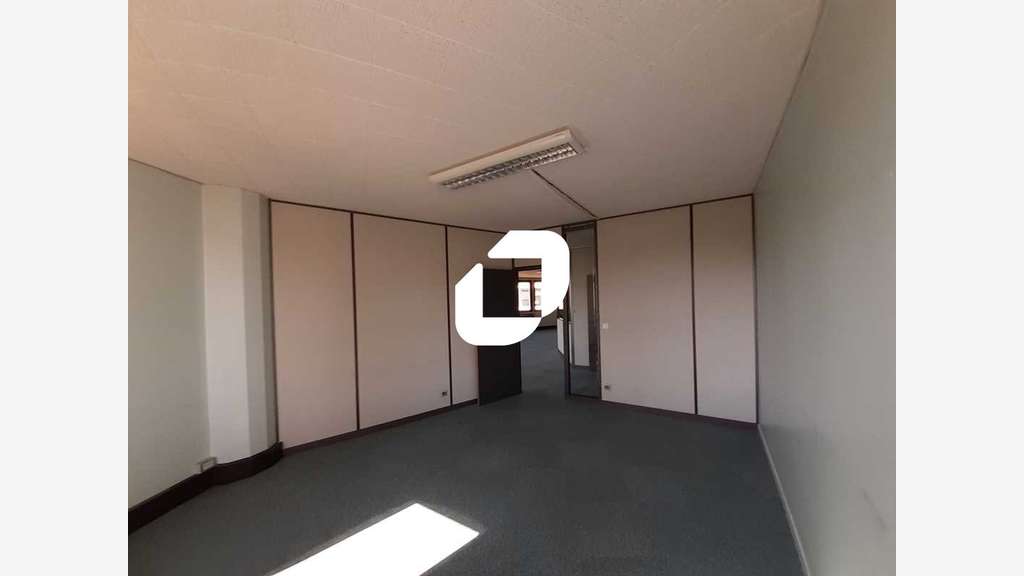 Vente Bureaux 163m² Saint aubin