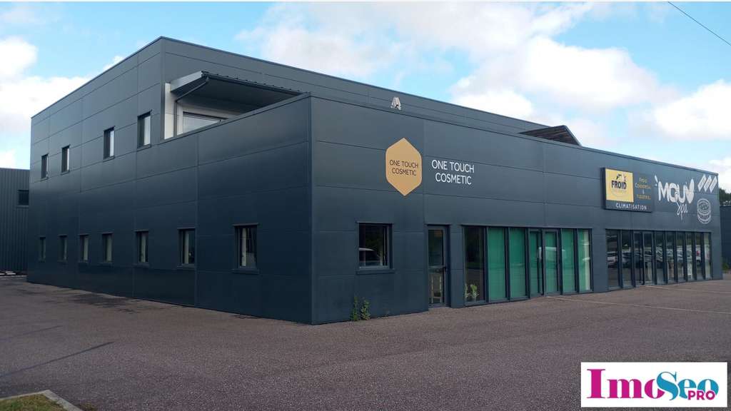 Bureaux 283m² à vendre à Saint-Aubin-de-Médoc N215