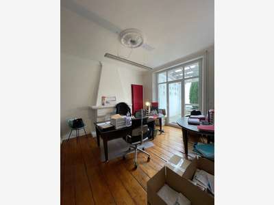 AV bureaux 260m² avec jardin centre Saint-Brieuc