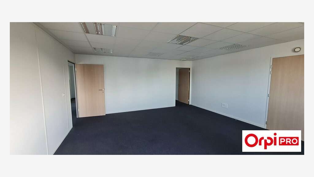 A vendre bureaux de 160m² R+1 à Saint-Brieuc