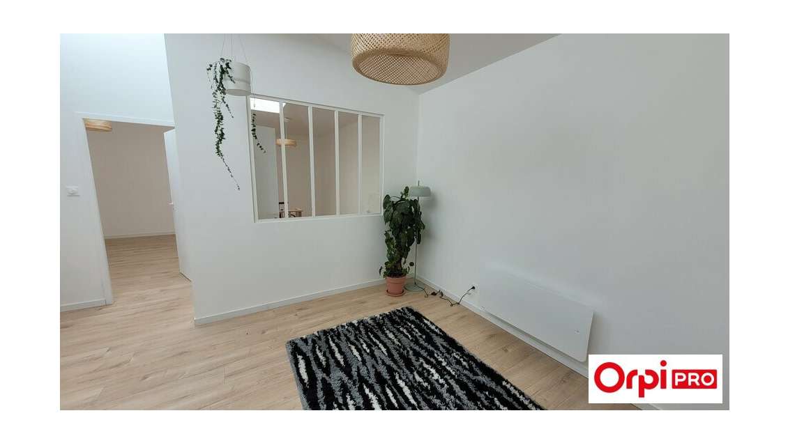 Vente bureaux rénovés 155m² à Saint Brieuc centre