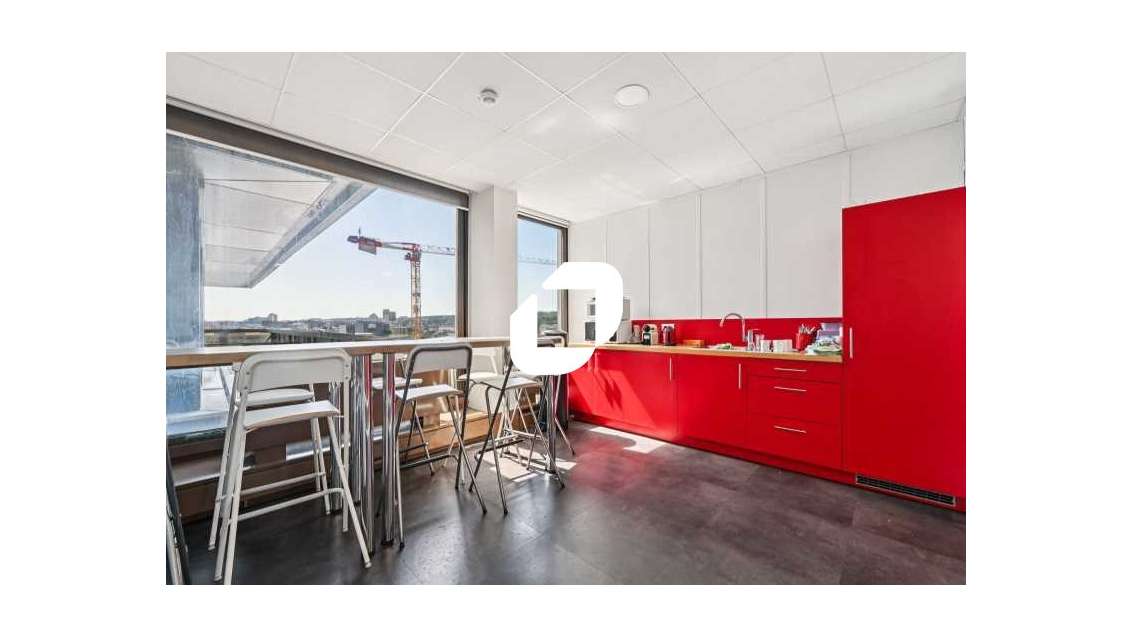 Vente Bureaux 638m² Saint cloud