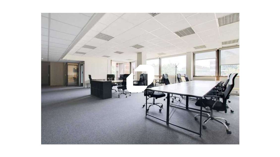 Vente Bureaux 325m² Saint cloud