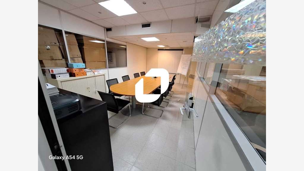 Vente Bureaux 577m² Saint cloud