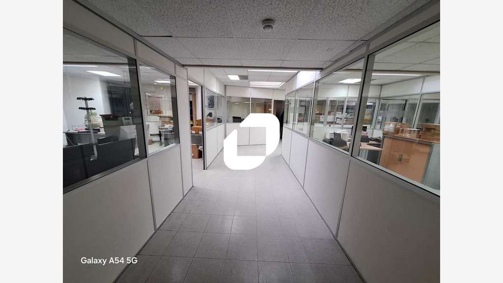 Vente Bureaux 577m² Saint cloud