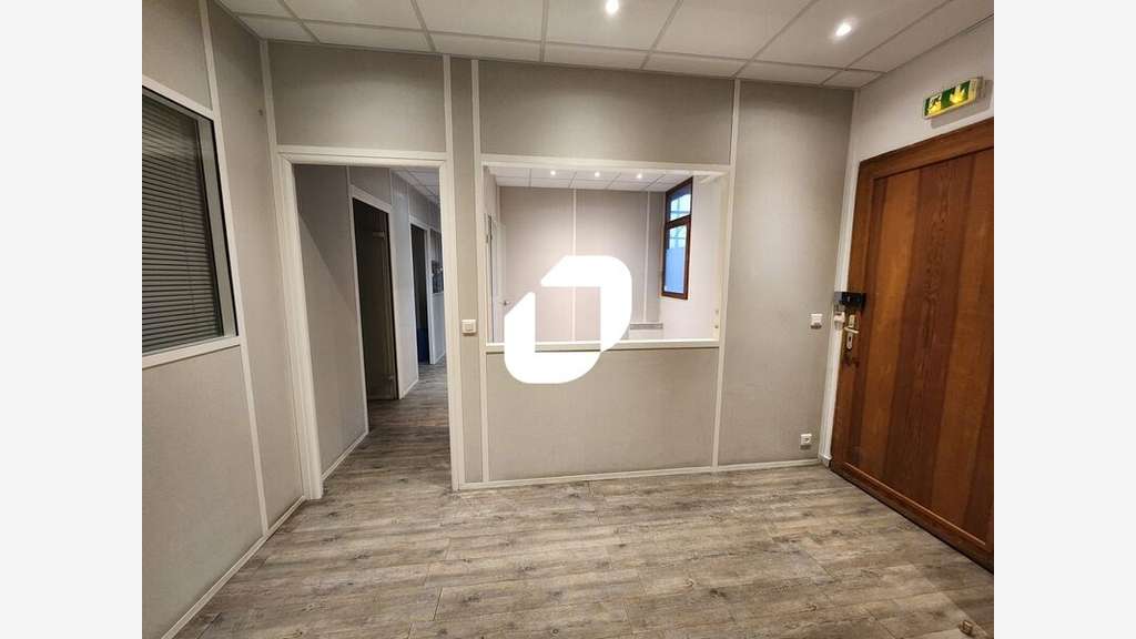 Vente Bureaux 144m² Saint denis