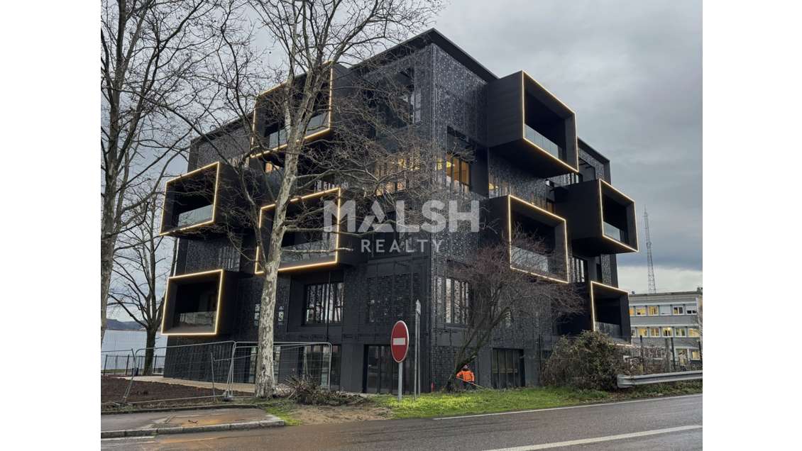 AV bureaux neufs à Saint Etienne Nord La Terrasse