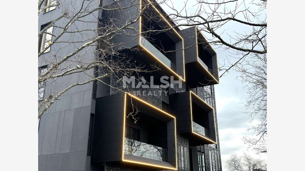 AV bureaux neufs à Saint Etienne Nord La Terrasse