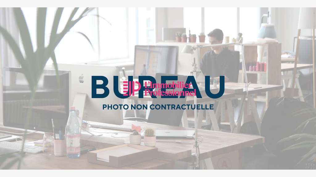 Immeuble bureaux 764m² à vendre ZI Saint Evarzec