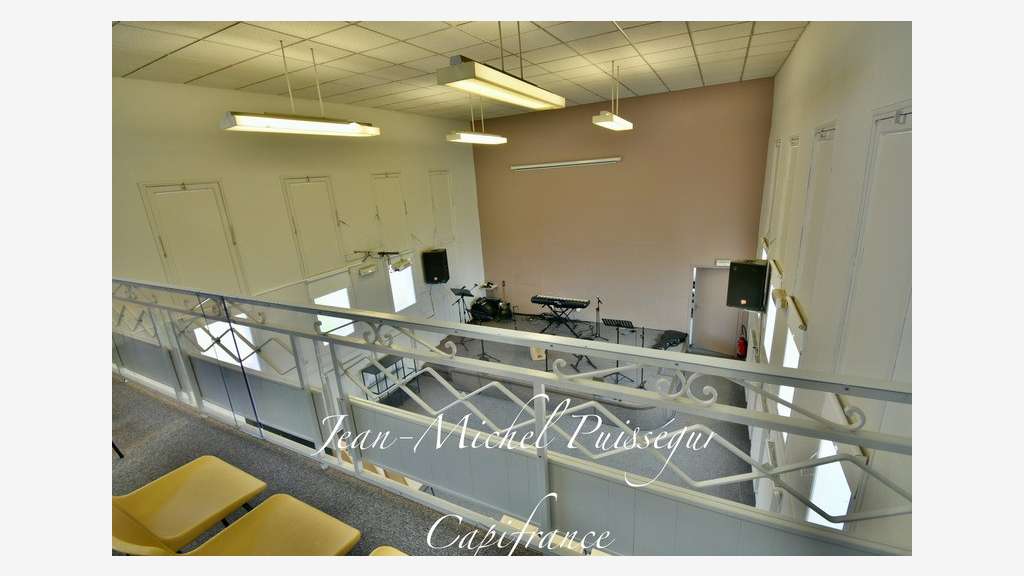 A vendre local professionnel 170m² Saint Gaudens