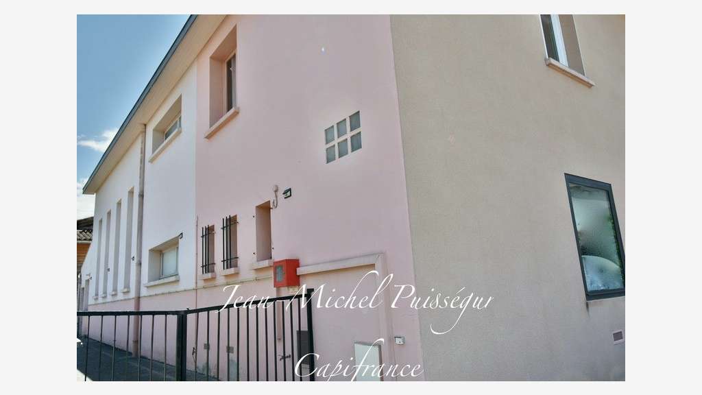 A vendre local professionnel 170m² Saint Gaudens