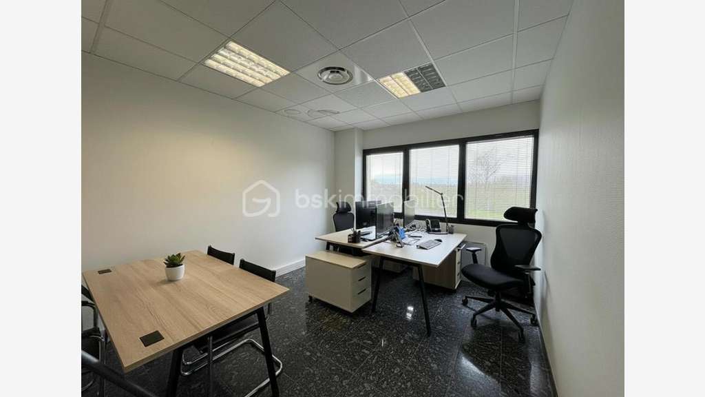 Vente bureaux 60m² parc de Brocéliande St-Grégoire
