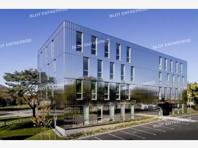 Vente magnifiques bureaux 600m² St Herblain Zénith