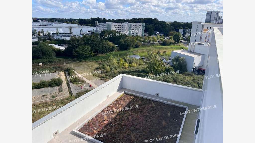 Bureaux 4411m² à Saint-Herblain Parc Bagatelle