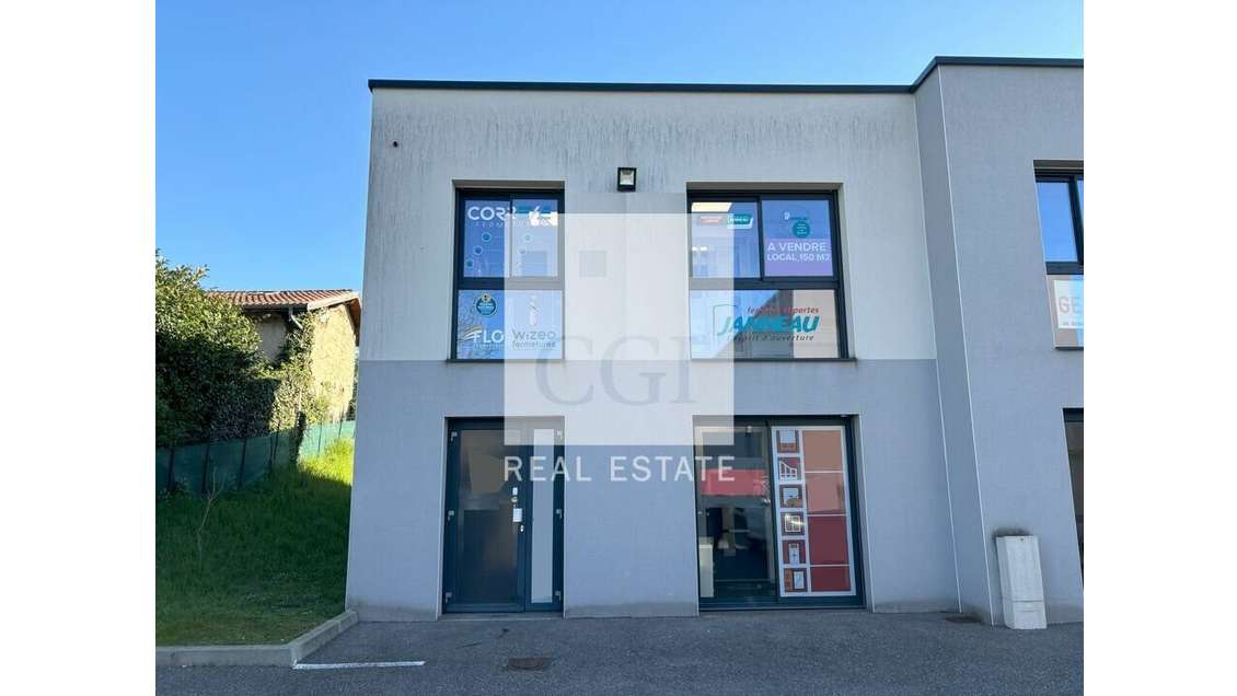 Bureaux 150m² à vendre à Saint-Laurent-de-Mure