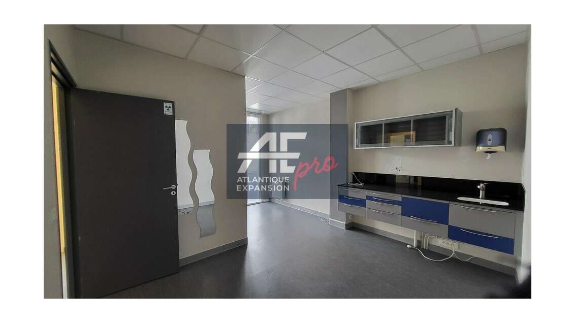 Bureaux 82m² de santé à vendre à Saint Nazaire