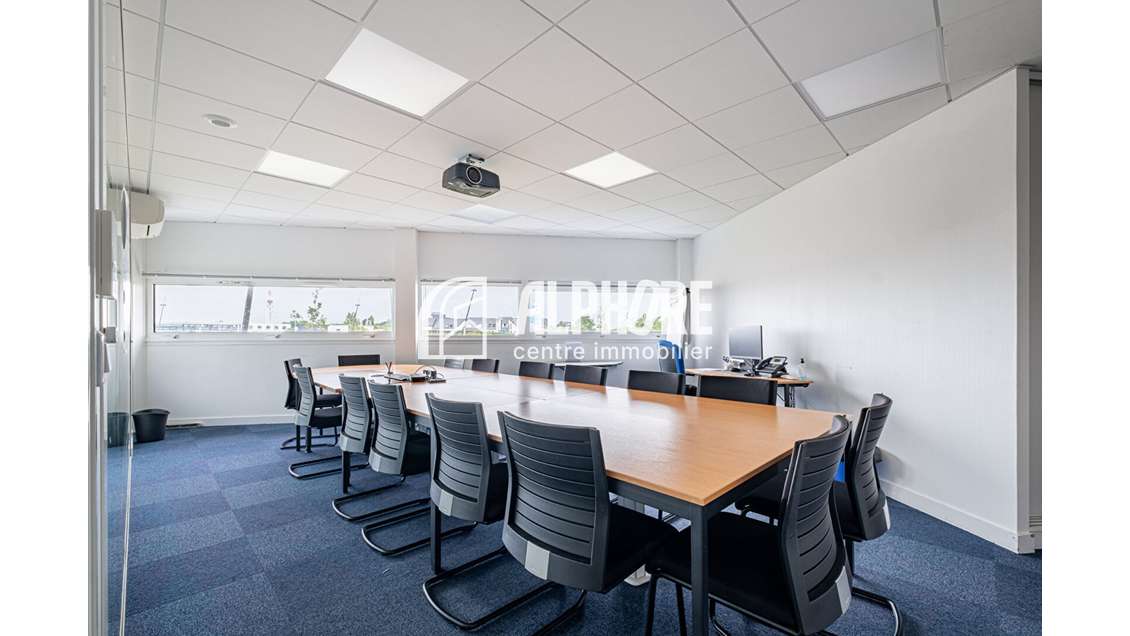 Vente bureaux de 183m² en R+1 à Saint-Nazaire