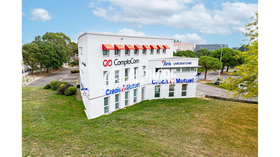 Vente bureaux de 183m² en R+1 à Saint-Nazaire