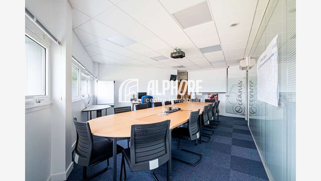 Vente bureaux de 183m² en R+1 à Saint-Nazaire