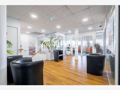 Vente bureaux de 183m² en R+1 à Saint-Nazaire