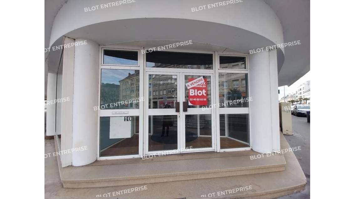 A vendre bureaux 513m² à Saint Nazaire centre