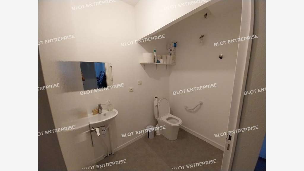 A vendre bureaux 140m² à Saint Nazaire