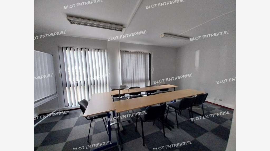 A vendre bureaux 140m² à Saint Nazaire