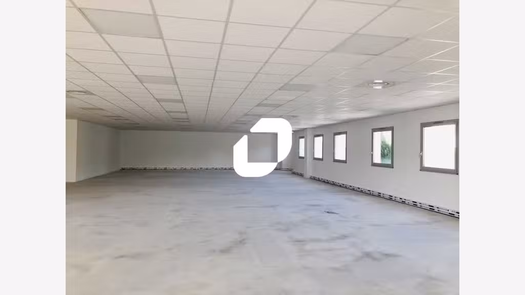Vente Bureaux 326m² Saint priest