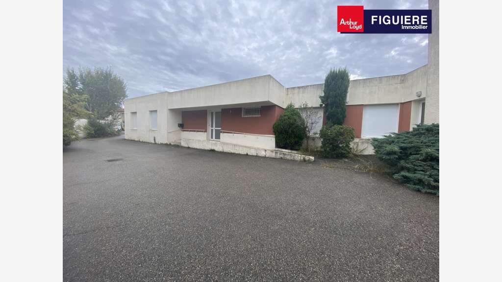 200m² de bureaux à vendre ou à louer SALON DE PROV