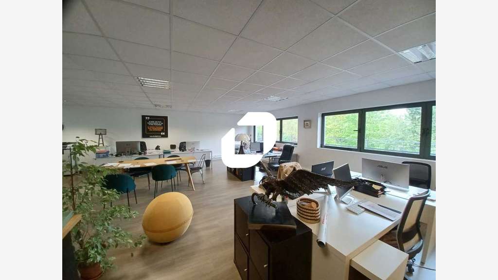 Vente Bureaux 80m² Serris