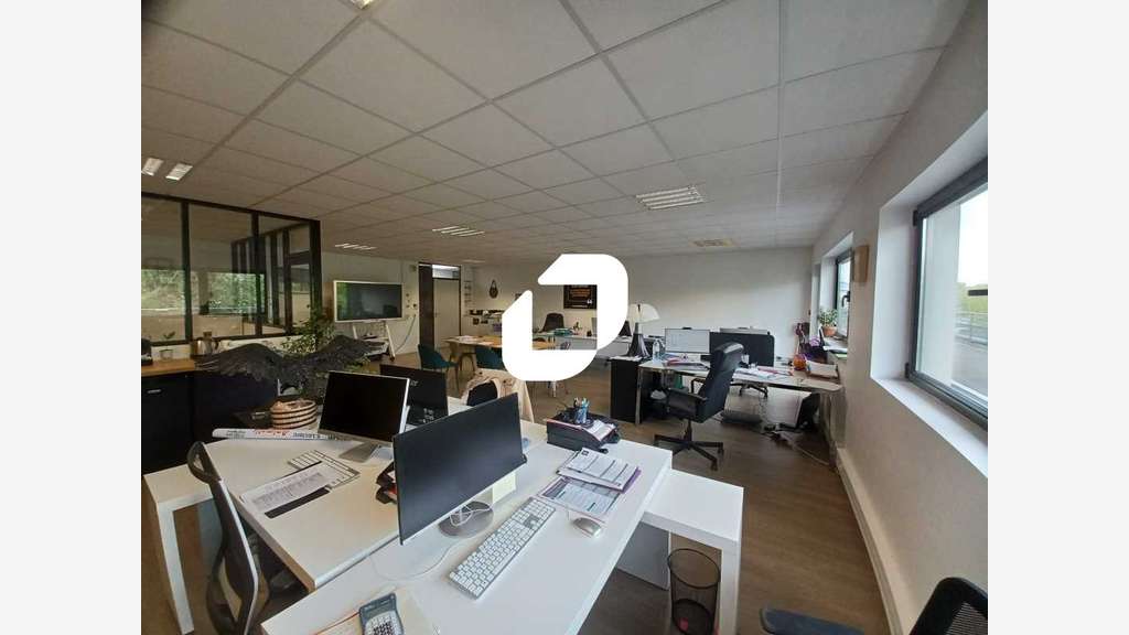 Vente Bureaux 80m² Serris