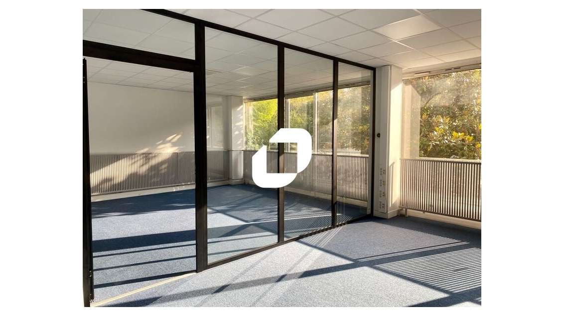 Vente Bureaux 831m² Suresnes