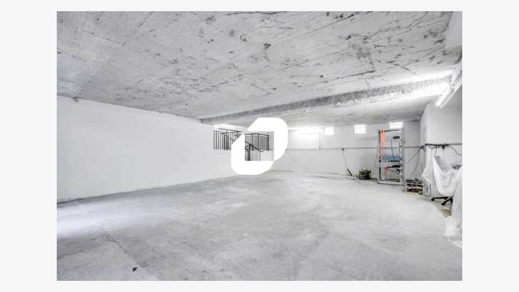 Vente Bureaux 148m² Suresnes