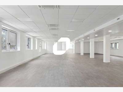 Vente Bureaux 768m² Suresnes