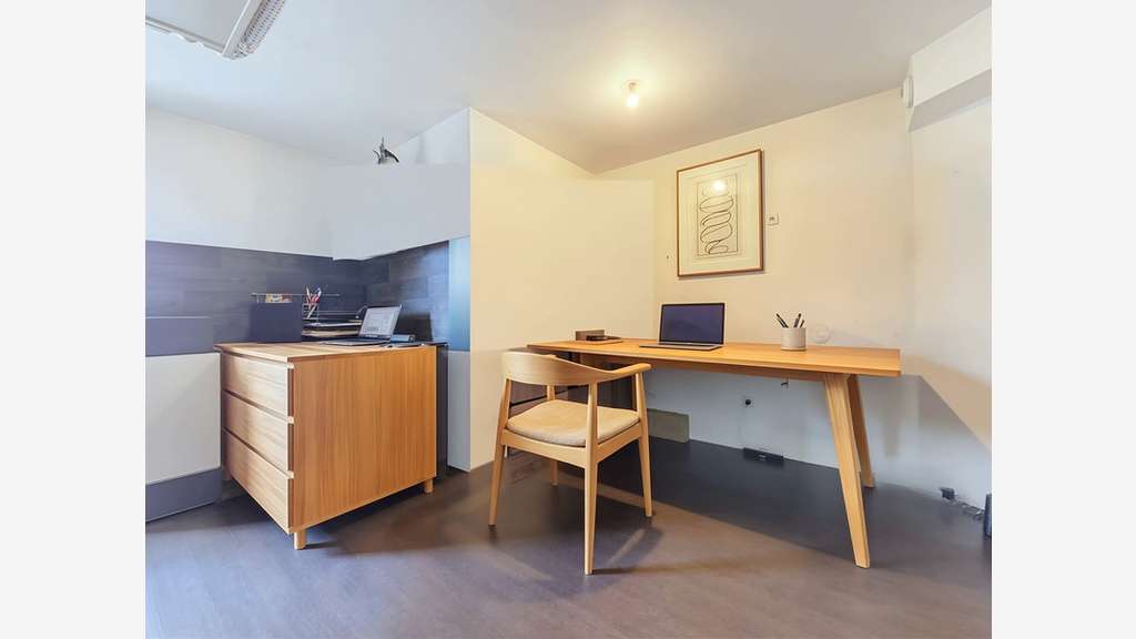 Cabinet / bureau Thiais, à 1 min à pied du tram