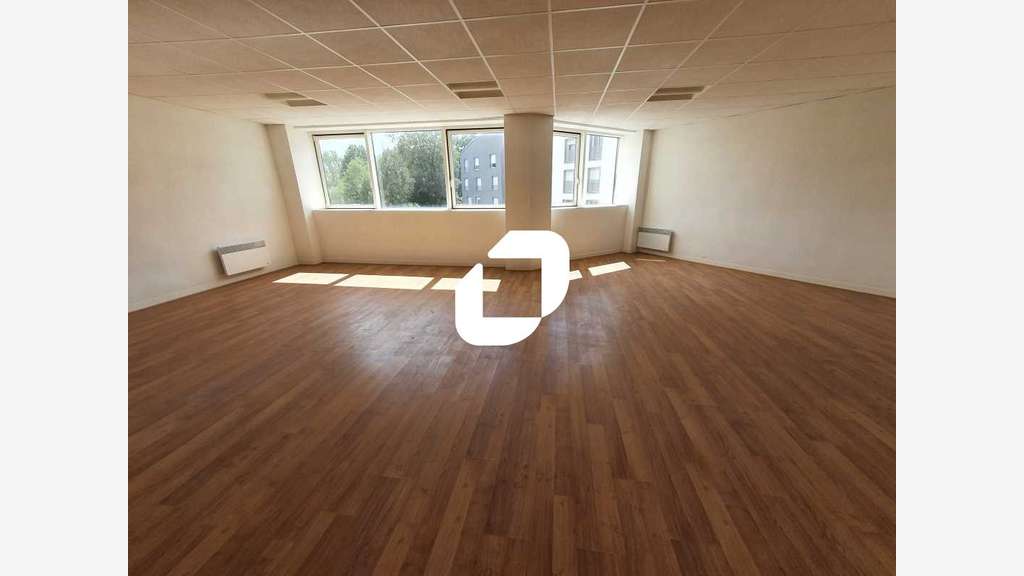 Vente Bureaux 366m² Torcy